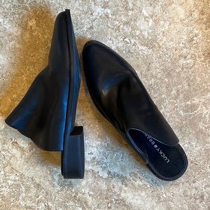 Lucky Brand black leather mules